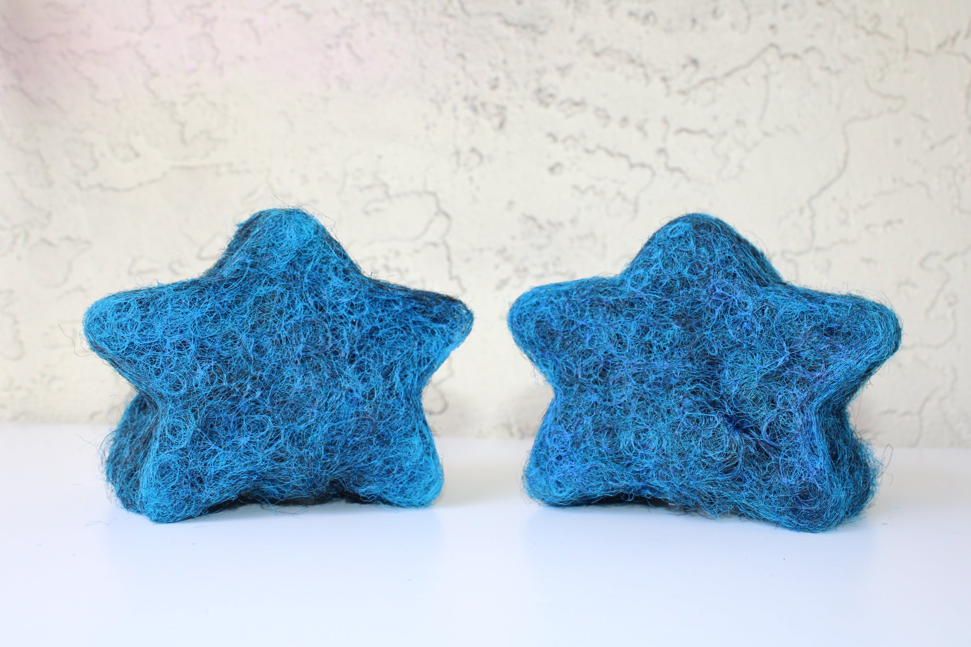 Star Puffs in Blue (Premium Finish)